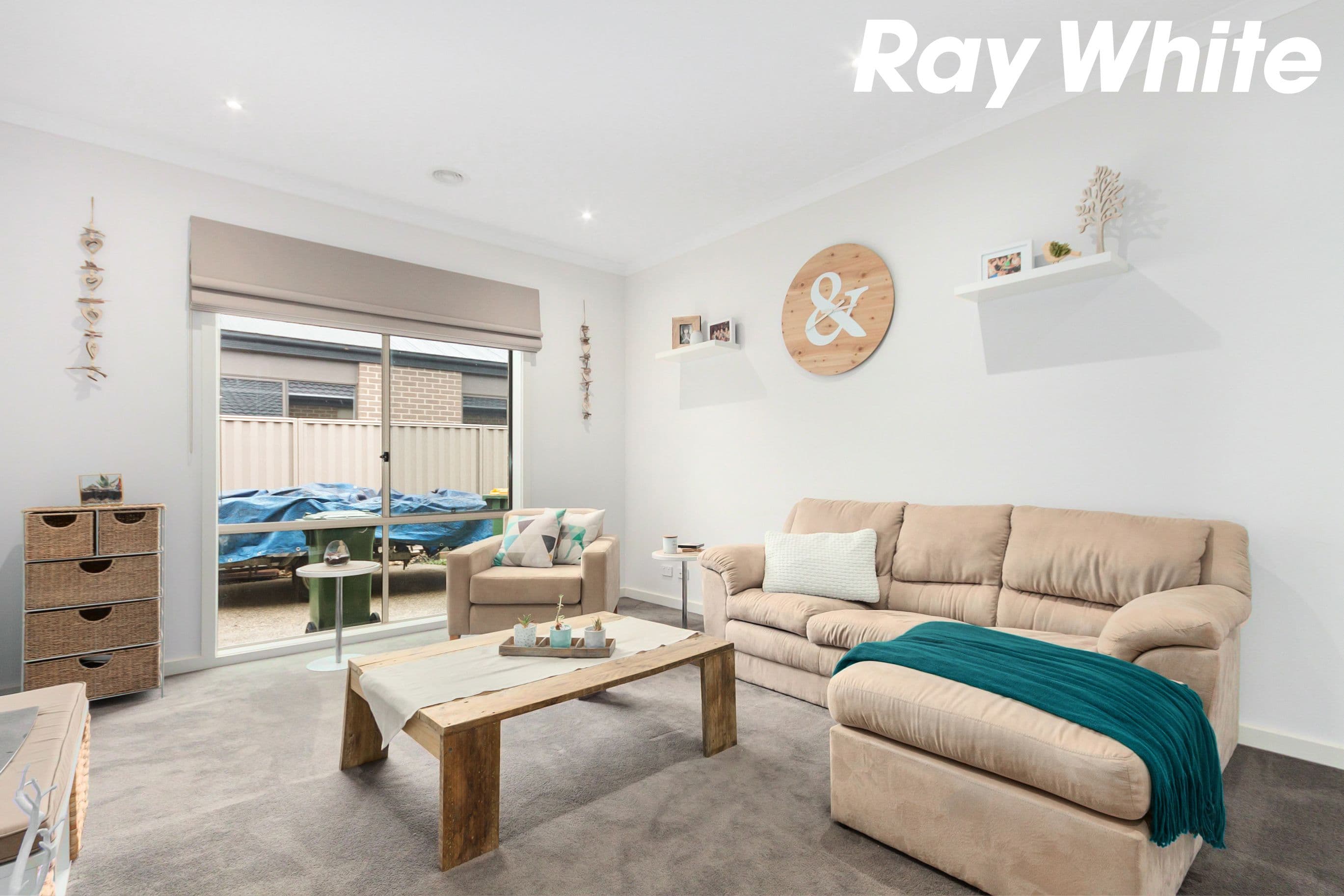 5 Hood Place, Pakenham VIC 3810, Pakenham - Thumbnail 3