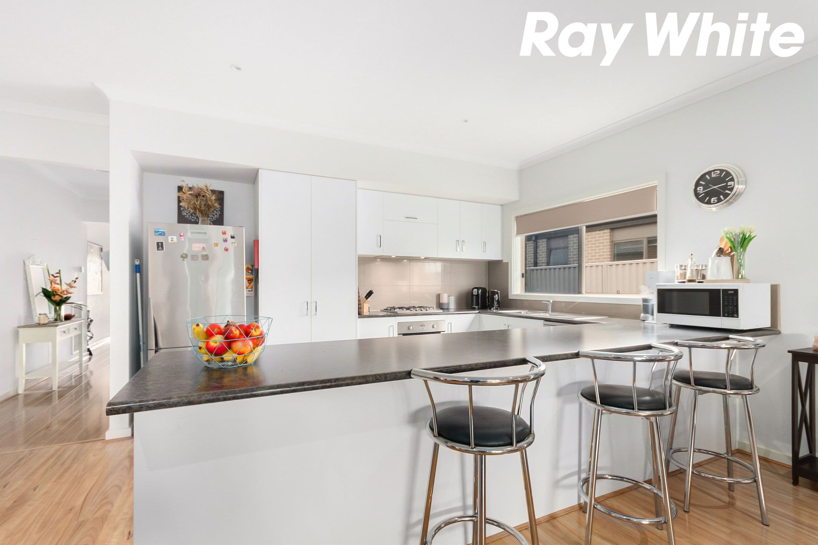 5 Hood Place, Pakenham VIC 3810, Pakenham - Thumbnail 4