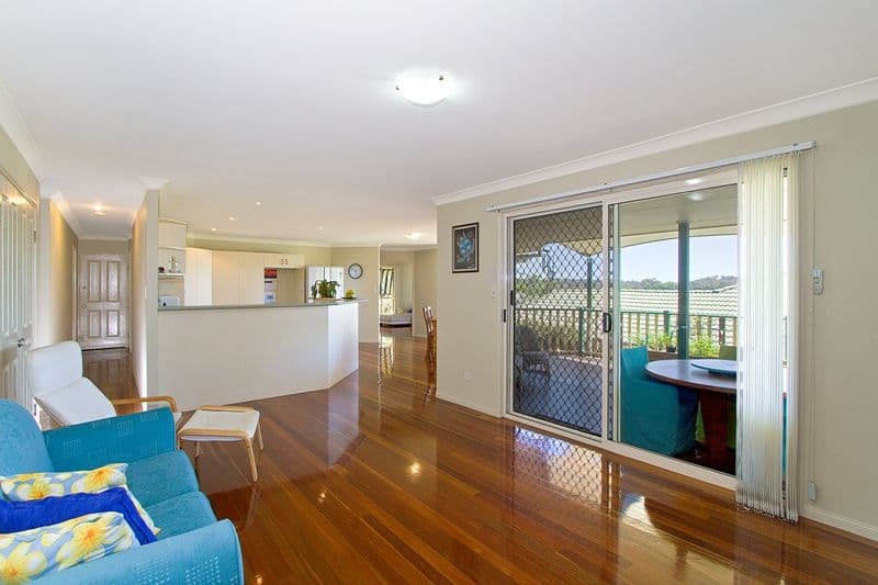 18 Hibertia Avenue, Elanora QLD 4221, Elanora - Thumbnail 4