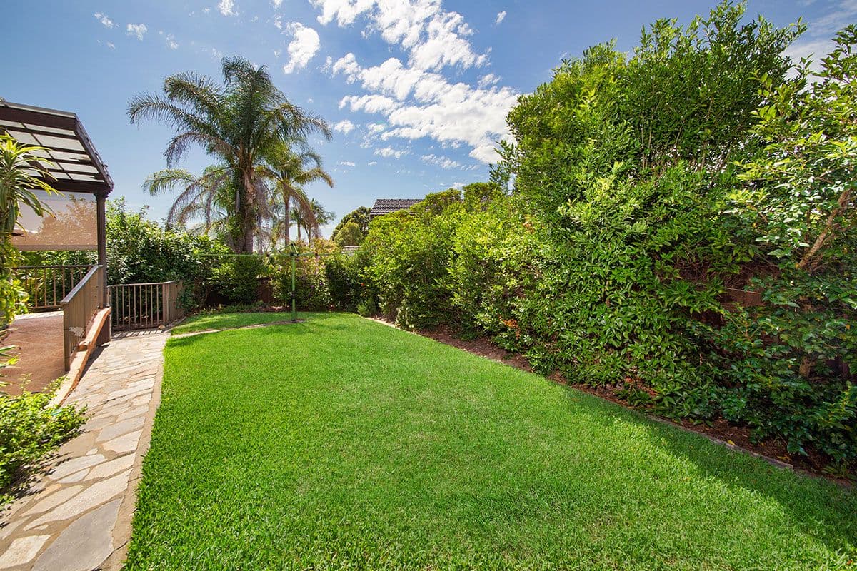 10 Lord Place, Barden Ridge - Thumbnail 3