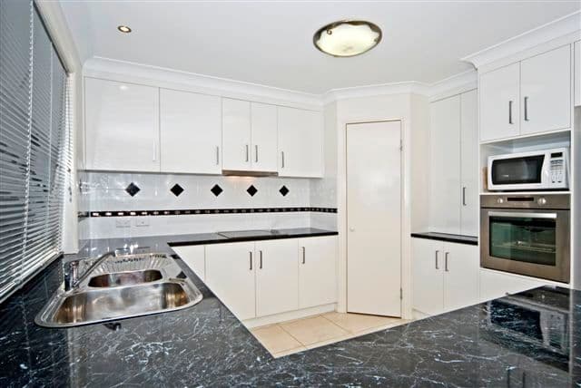 24  Whitman Street, WESTBROOK QLD 4350, Westbrook - Thumbnail 2
