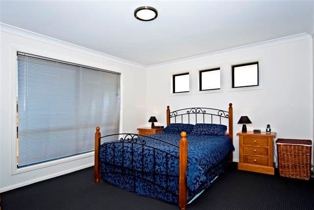 24  Whitman Street, WESTBROOK QLD 4350, Westbrook - Thumbnail 3