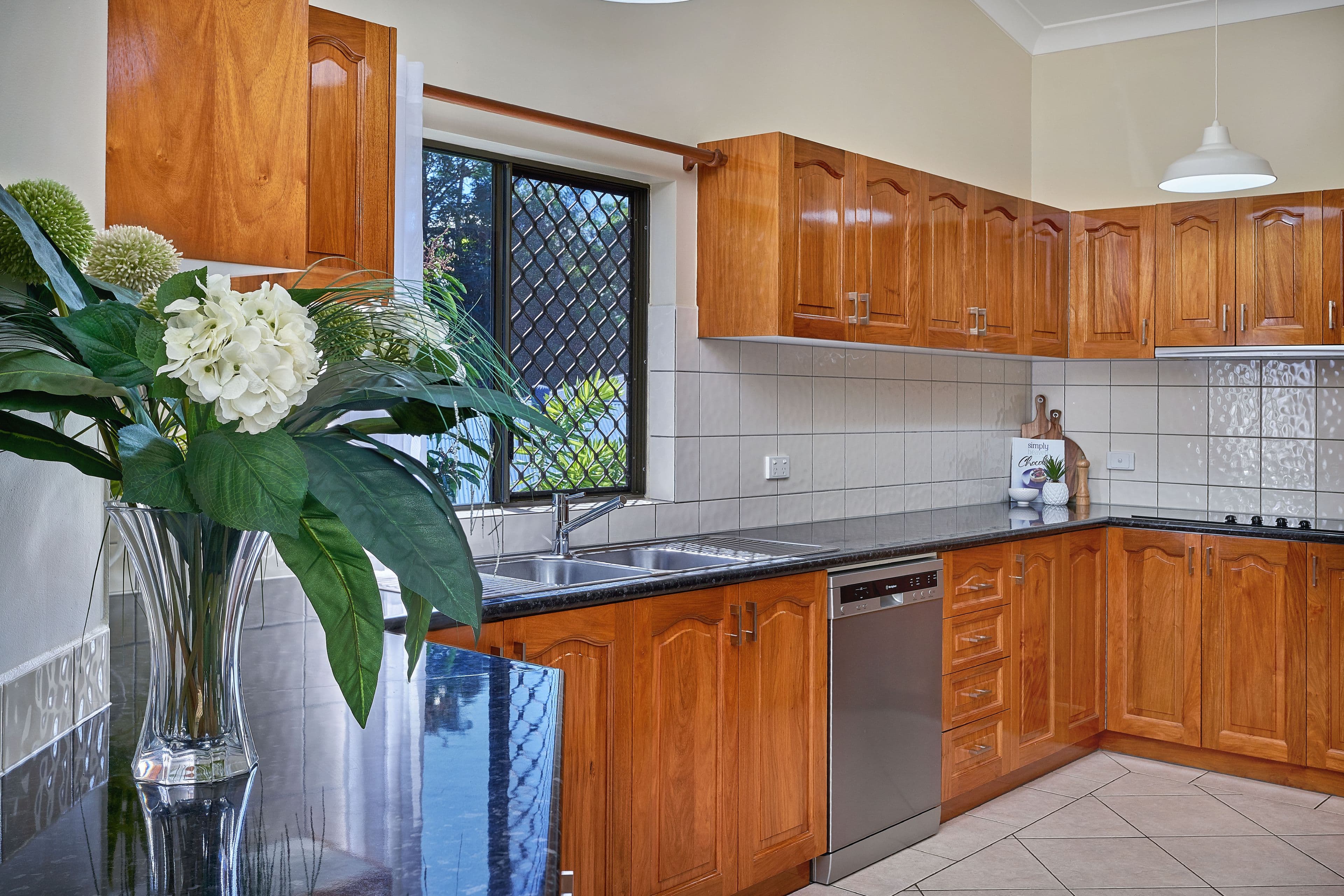 3 Bowen Street, Mount Sheridan QLD 4868, Mount Sheridan - Thumbnail 2