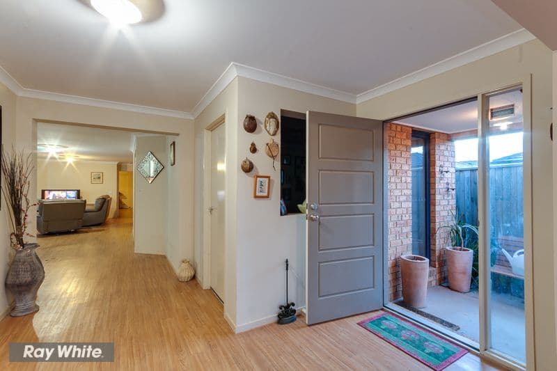 11 Chrysalis Avenue, TARNEIT VIC 3029, Tarneit - Thumbnail 3
