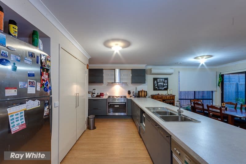11 Chrysalis Avenue, TARNEIT VIC 3029, Tarneit - Thumbnail 7