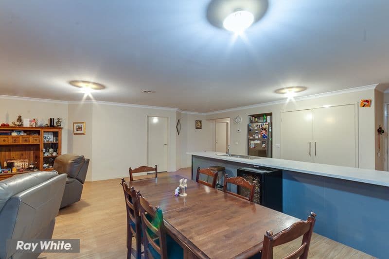 11 Chrysalis Avenue, TARNEIT VIC 3029, Tarneit - Thumbnail 8