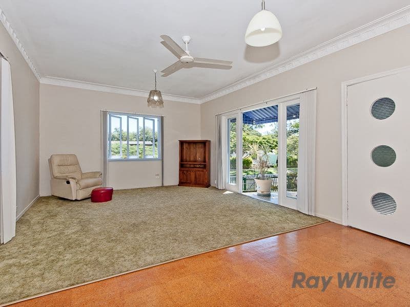 7 Lucan Avenue, Aspley QLD 4034, Aspley - Thumbnail 5