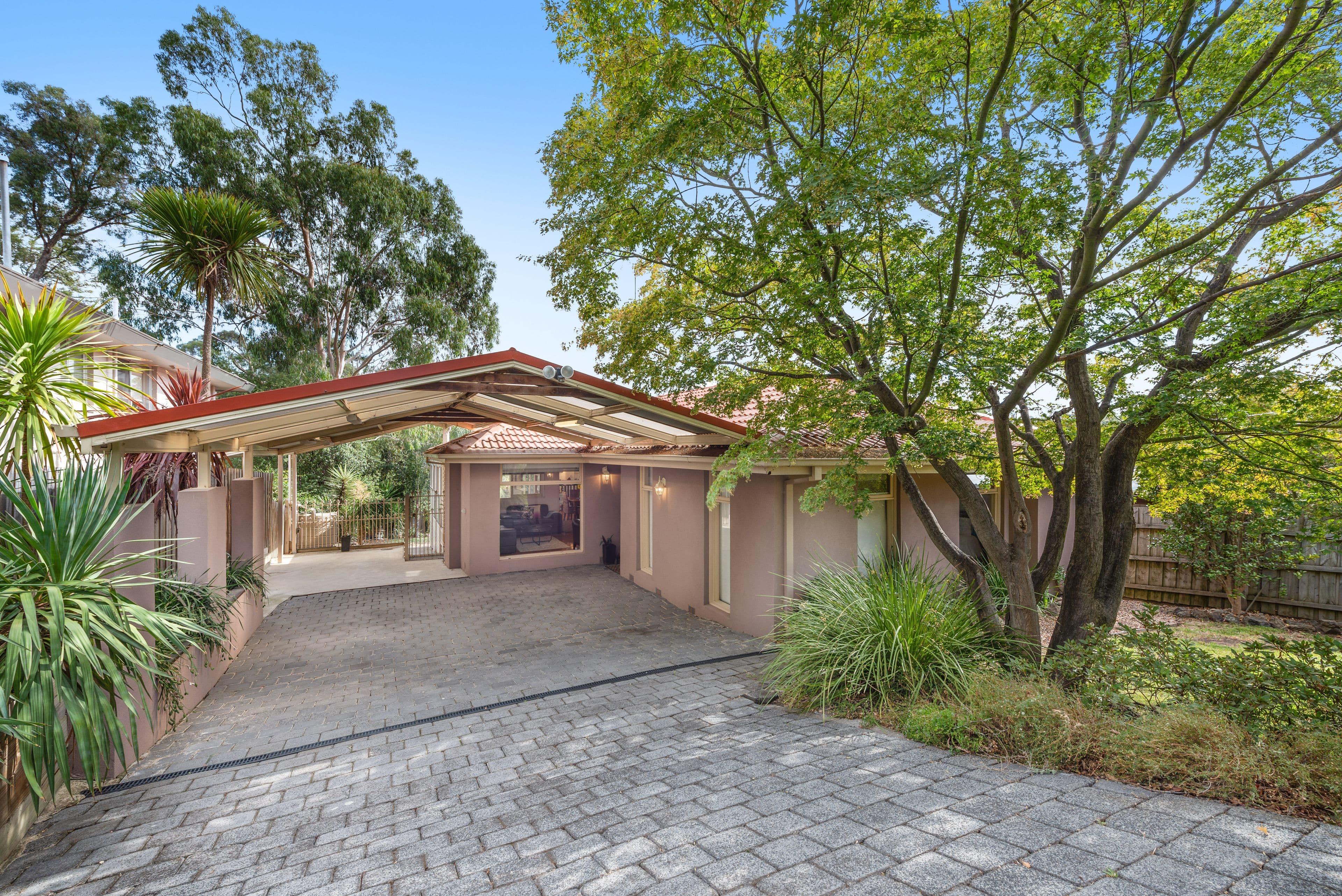 41 Broad Gully Road, Diamond Creek VIC 3089, Diamond Creek - Image 1