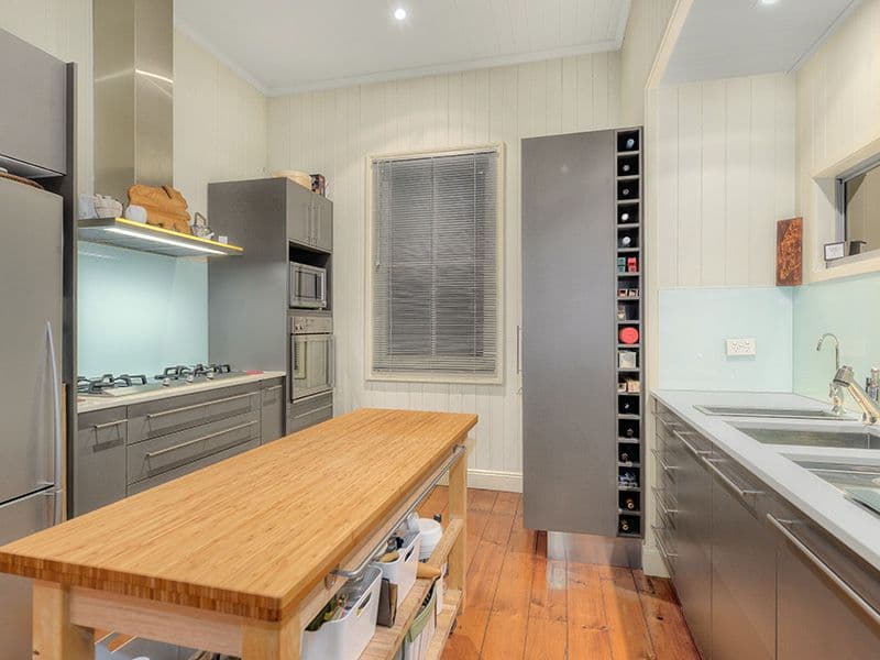 70 Windsor Road, RED HILL QLD 4059, Red Hill - Thumbnail 6