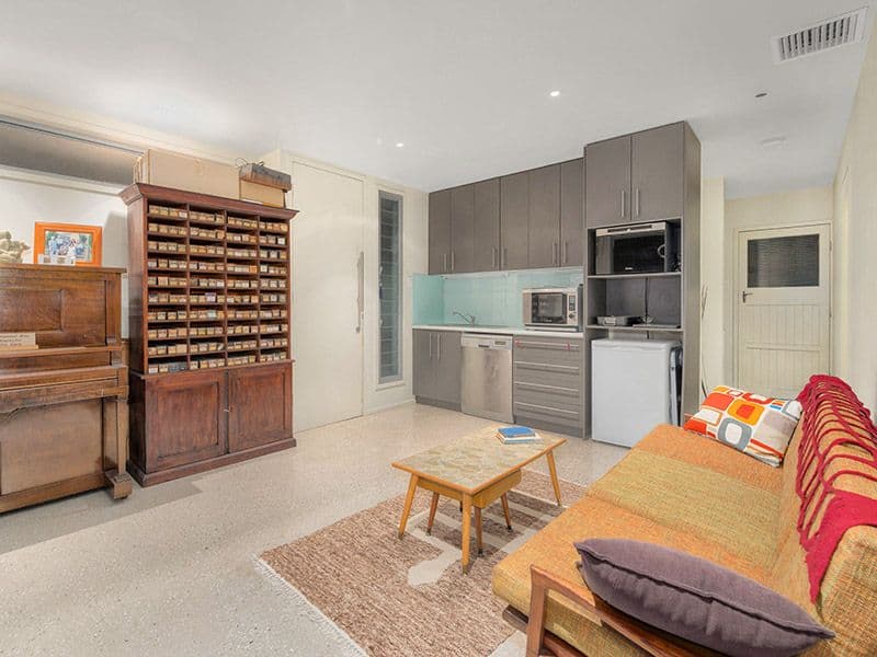 70 Windsor Road, RED HILL QLD 4059, Red Hill - Thumbnail 8