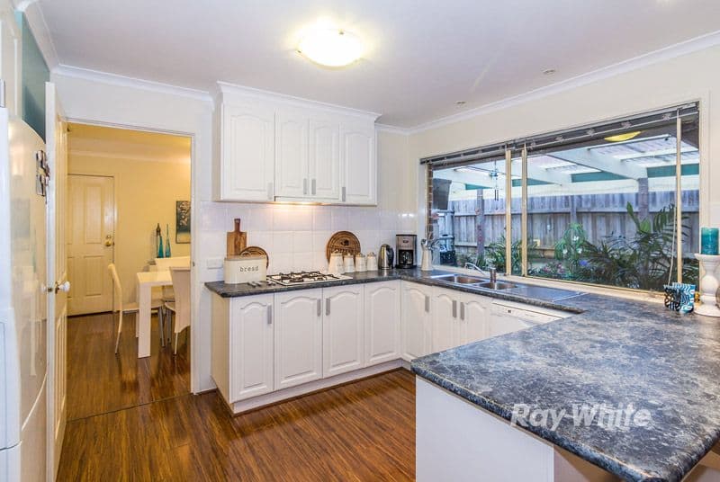 13 Ian Court, ROWVILLE VIC 3178, Rowville - Thumbnail 4