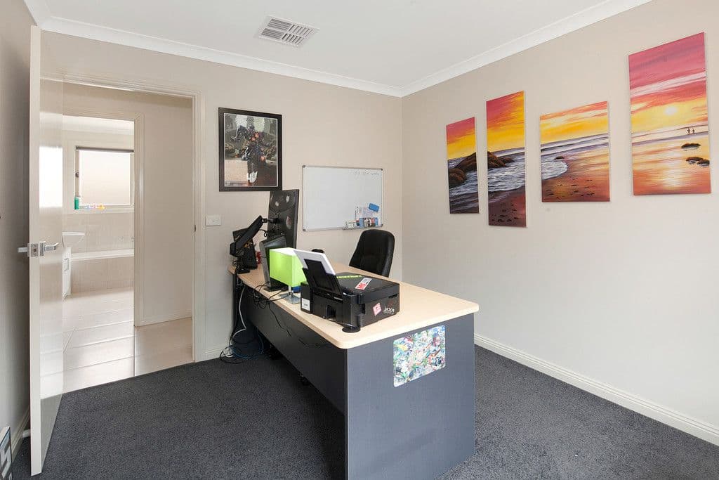 13 Deakes Court, Sebastopol VIC 3356, Sebastopol - Thumbnail 6