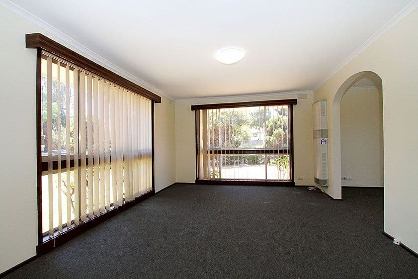 3 Galilee Crescent, MILL PARK VIC 3082, Mill Park - Thumbnail 3