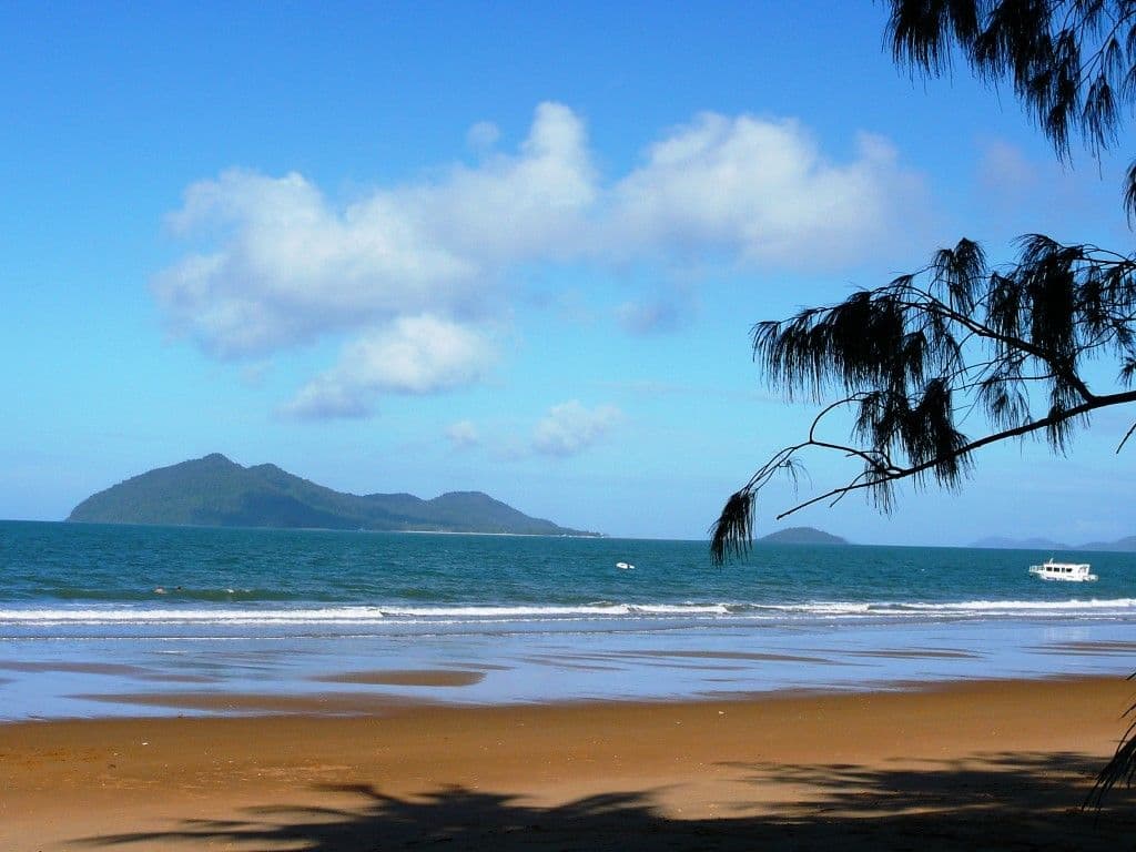 9 REID Road, WONGALING BEACH QLD 4852, Wongaling Beach - Thumbnail 6