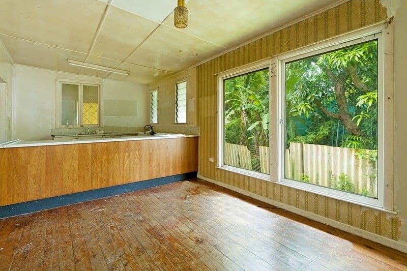 23 Allden Avenue, LABRADOR QLD 4215, Labrador - Thumbnail 4