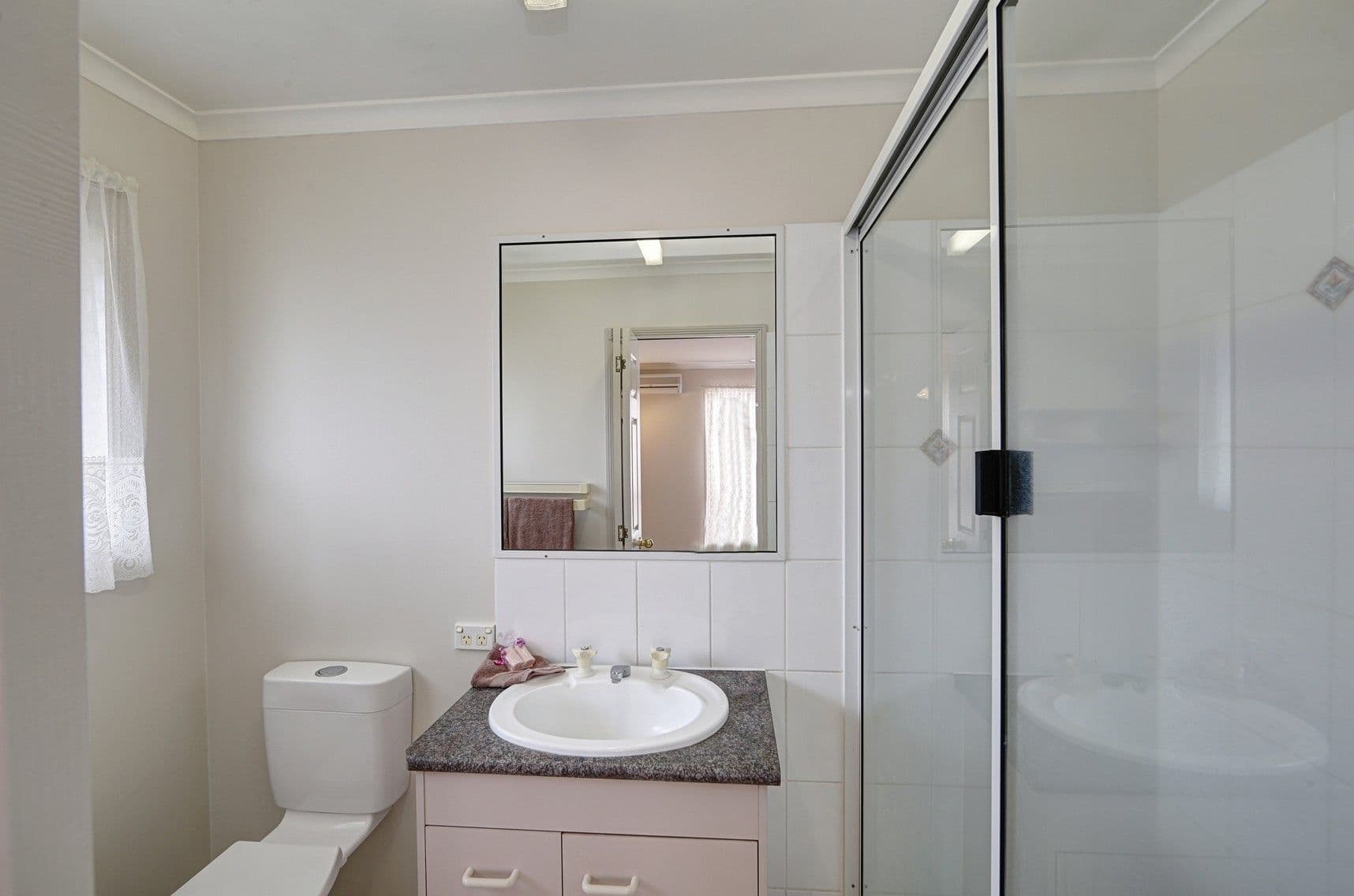 22 Glen Appin Drive, Avoca QLD 4670, Avoca - Thumbnail 5