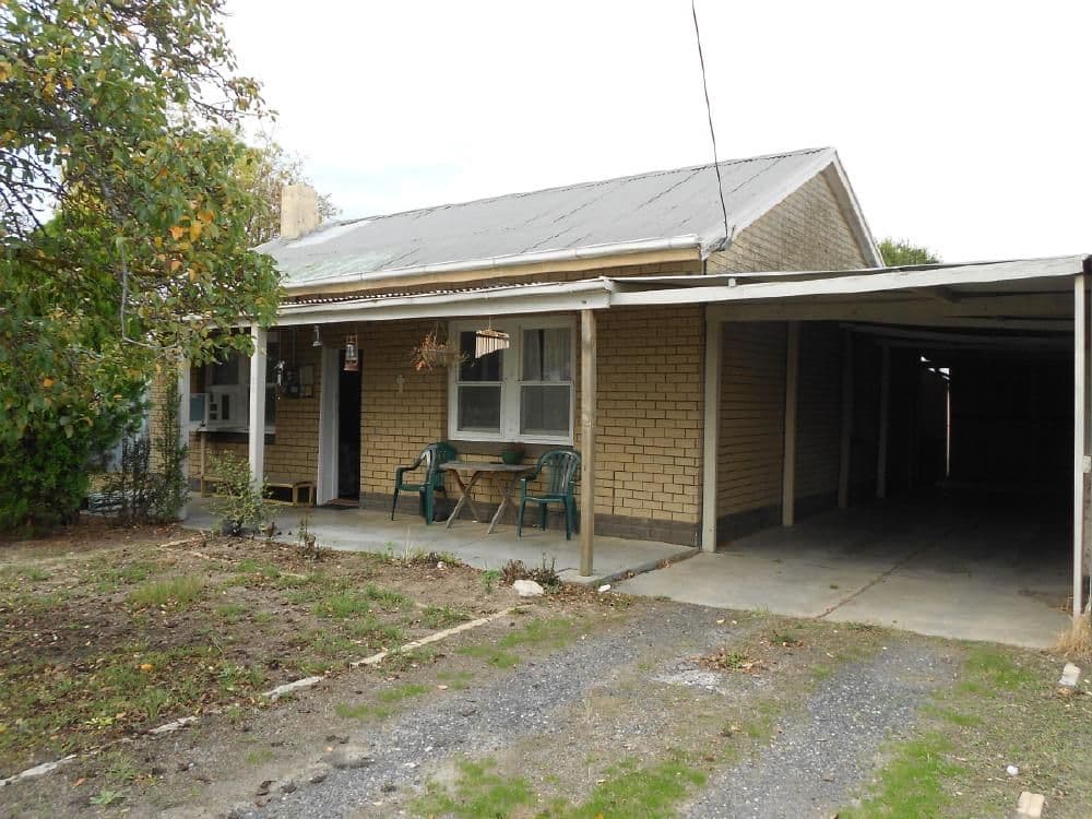 32 Campbell Street, BORDERTOWN SA 5268, Bordertown - Image 1