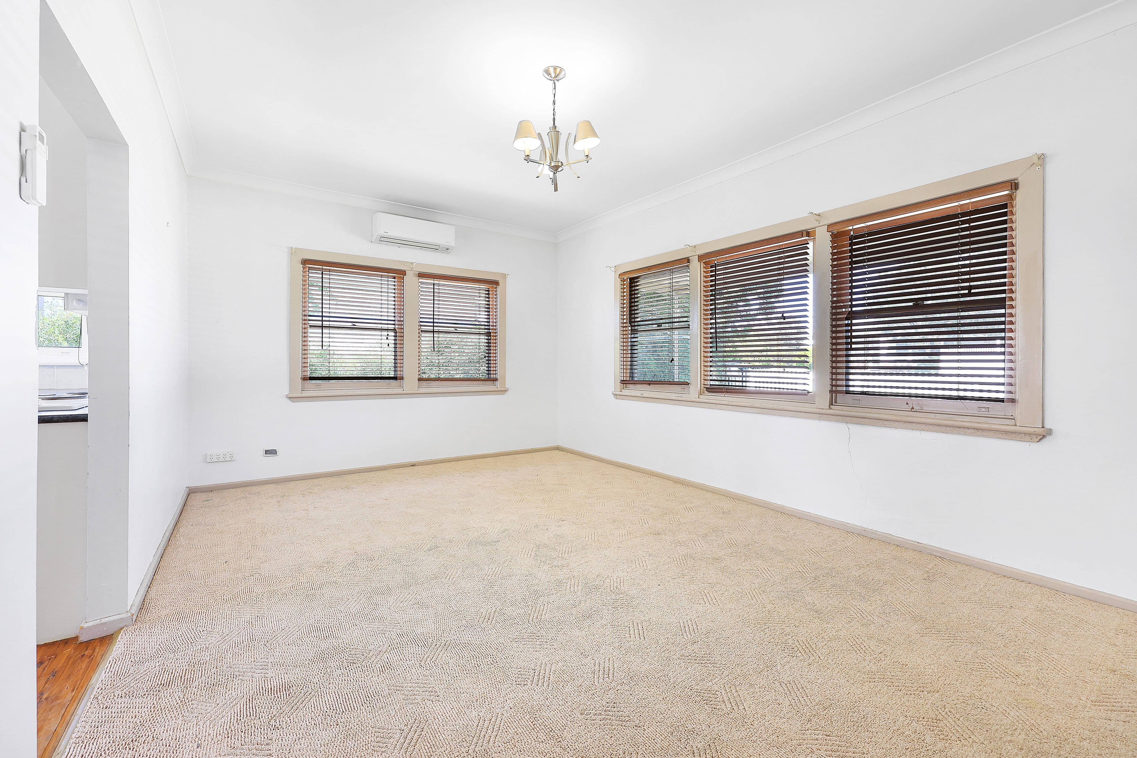 13 Hilton Street, Tamworth NSW 2340, South Tamworth - Thumbnail 3