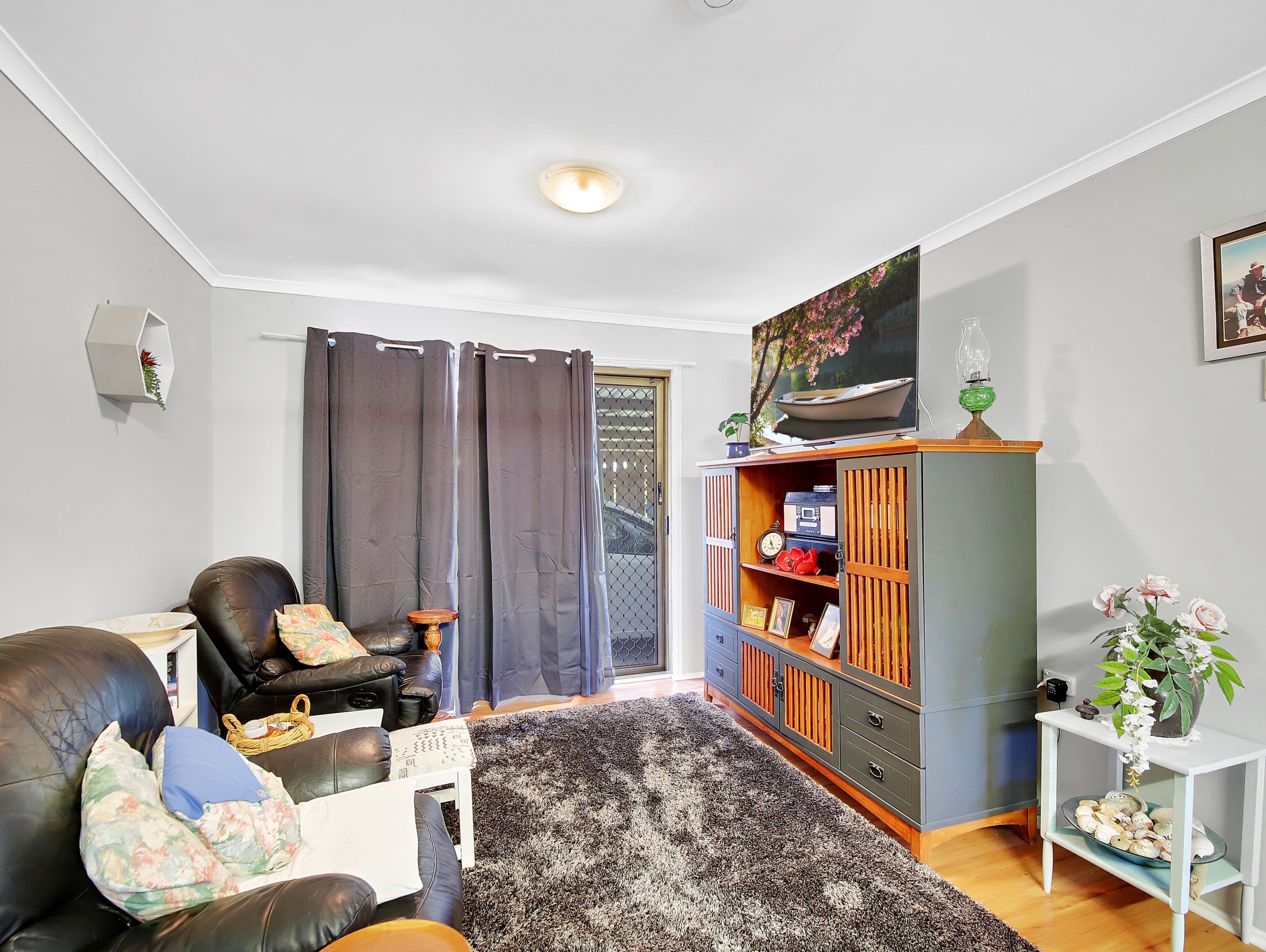 196 Cambridge Street, Granville QLD 4650, Granville - Thumbnail 2