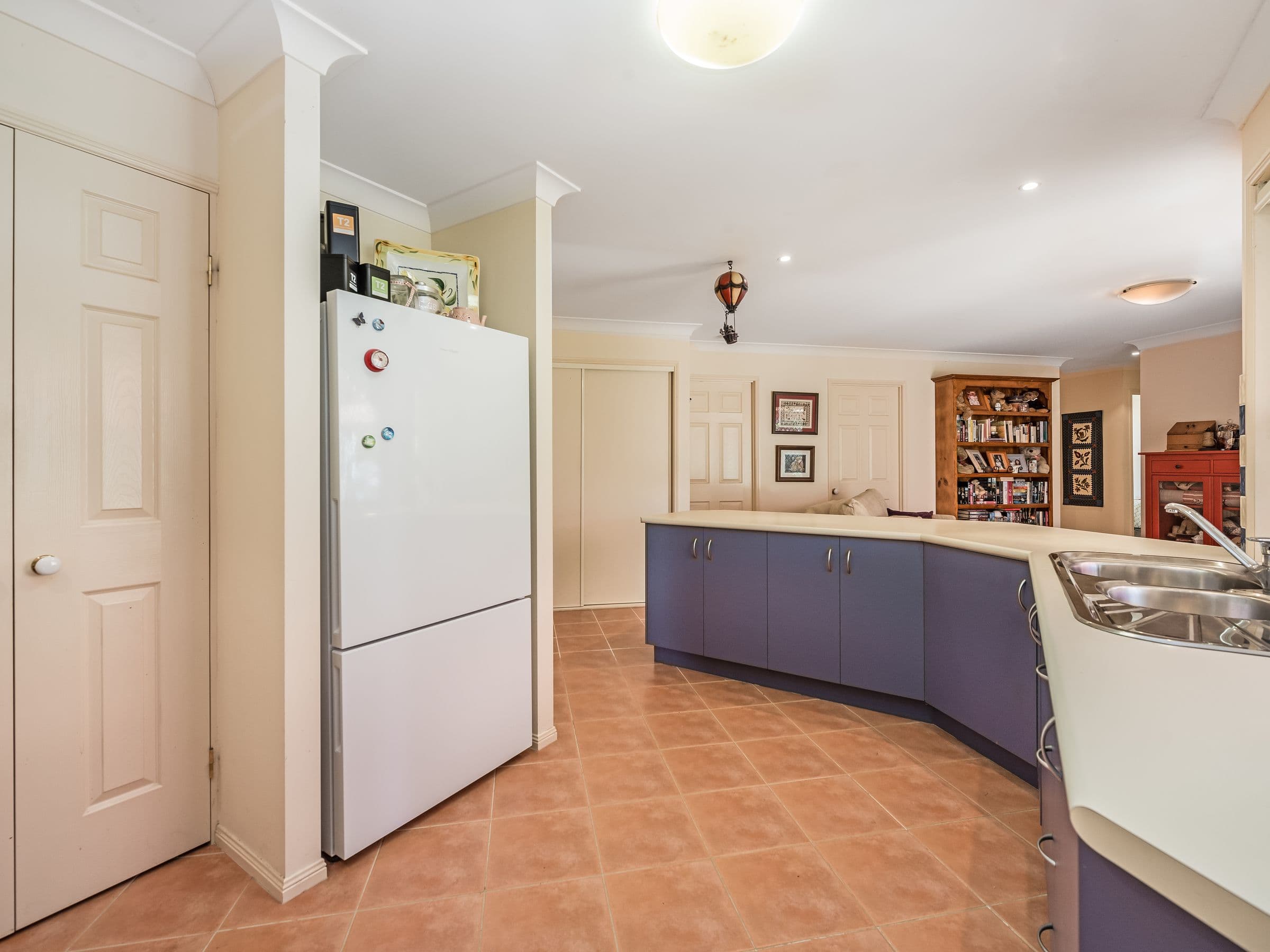 24 Lucy Drive, Edens Landing QLD 4207, Edens Landing - Thumbnail 2
