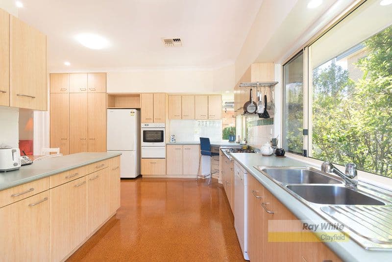 103 Christian Street, Clayfield QLD 4011, Clayfield - Thumbnail 7