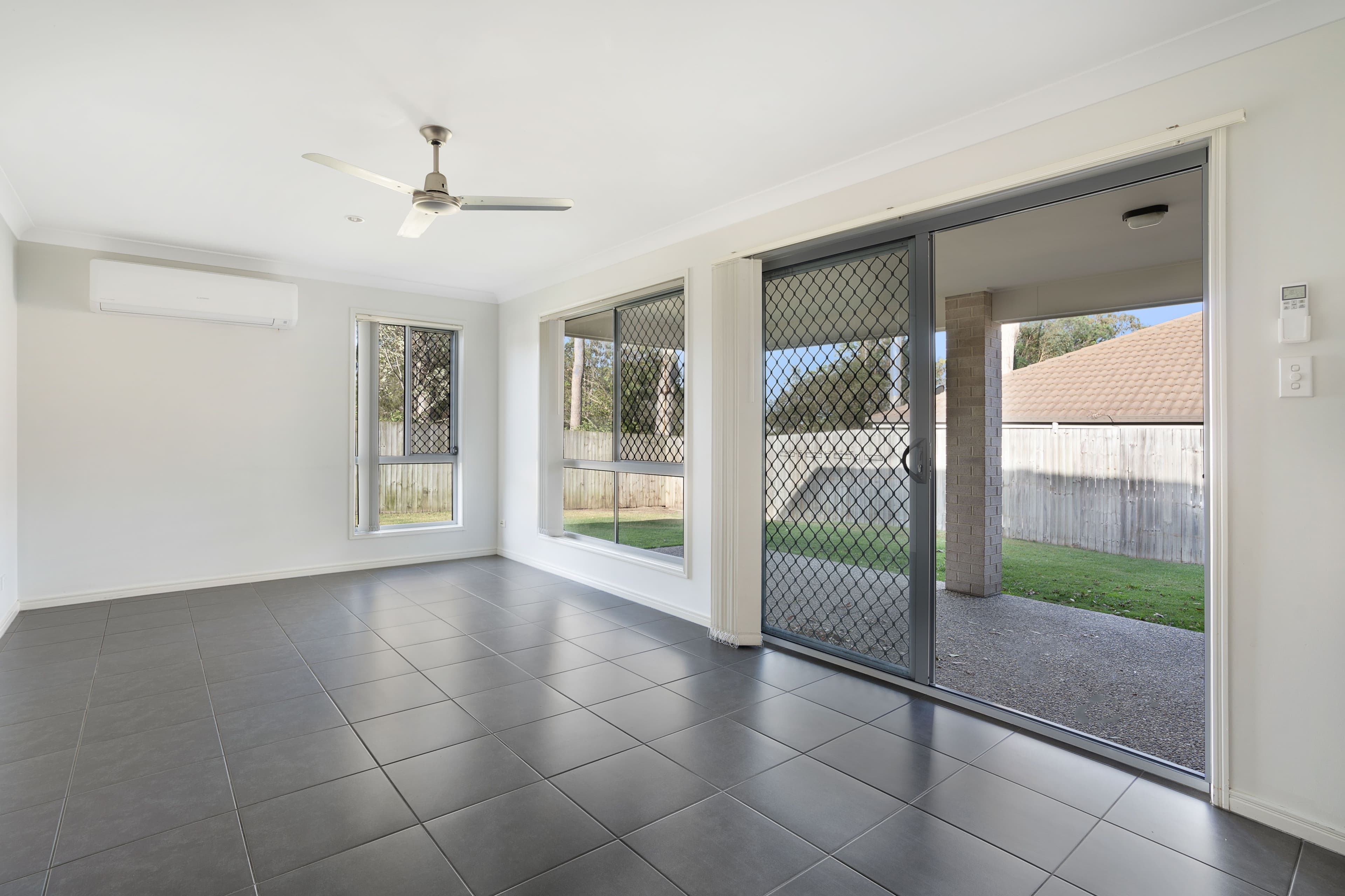 10 Burrowes Street, Marsden QLD 4132, Marsden - Thumbnail 4