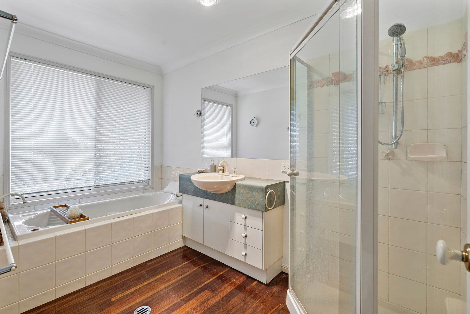 20 Pear Street, Redland Bay QLD 4165, Redland Bay - Thumbnail 7