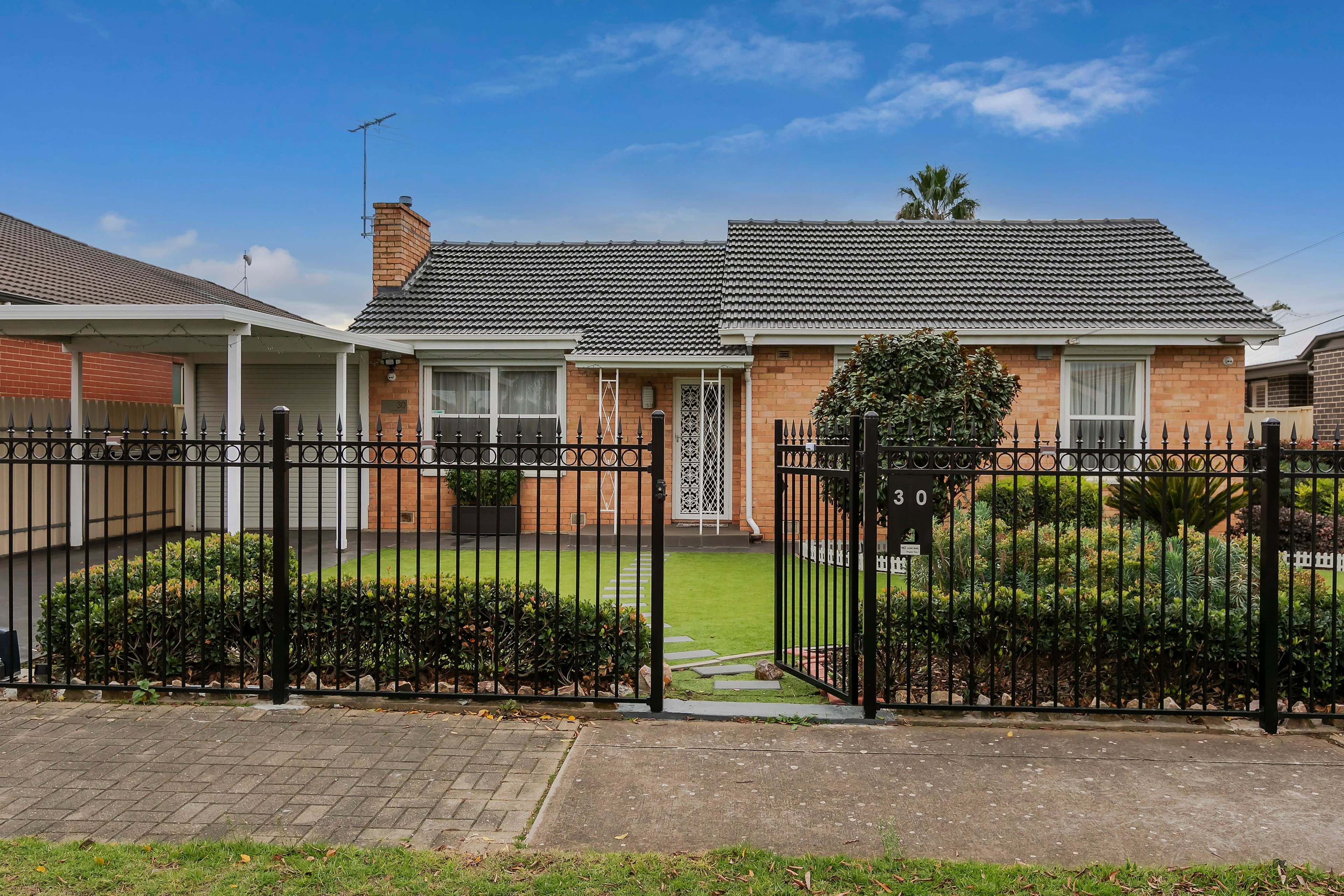 30 Lucerne Grove, Findon SA 5023, Findon - Thumbnail 2