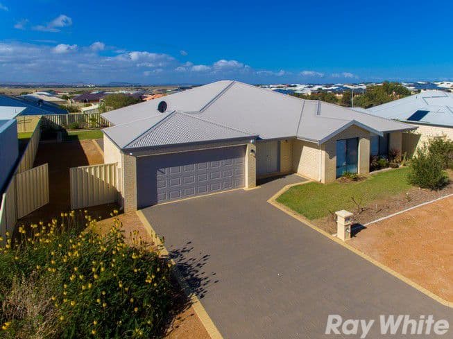 4 Essie Street, Wandina WA 6530, Wandina - Thumbnail 3