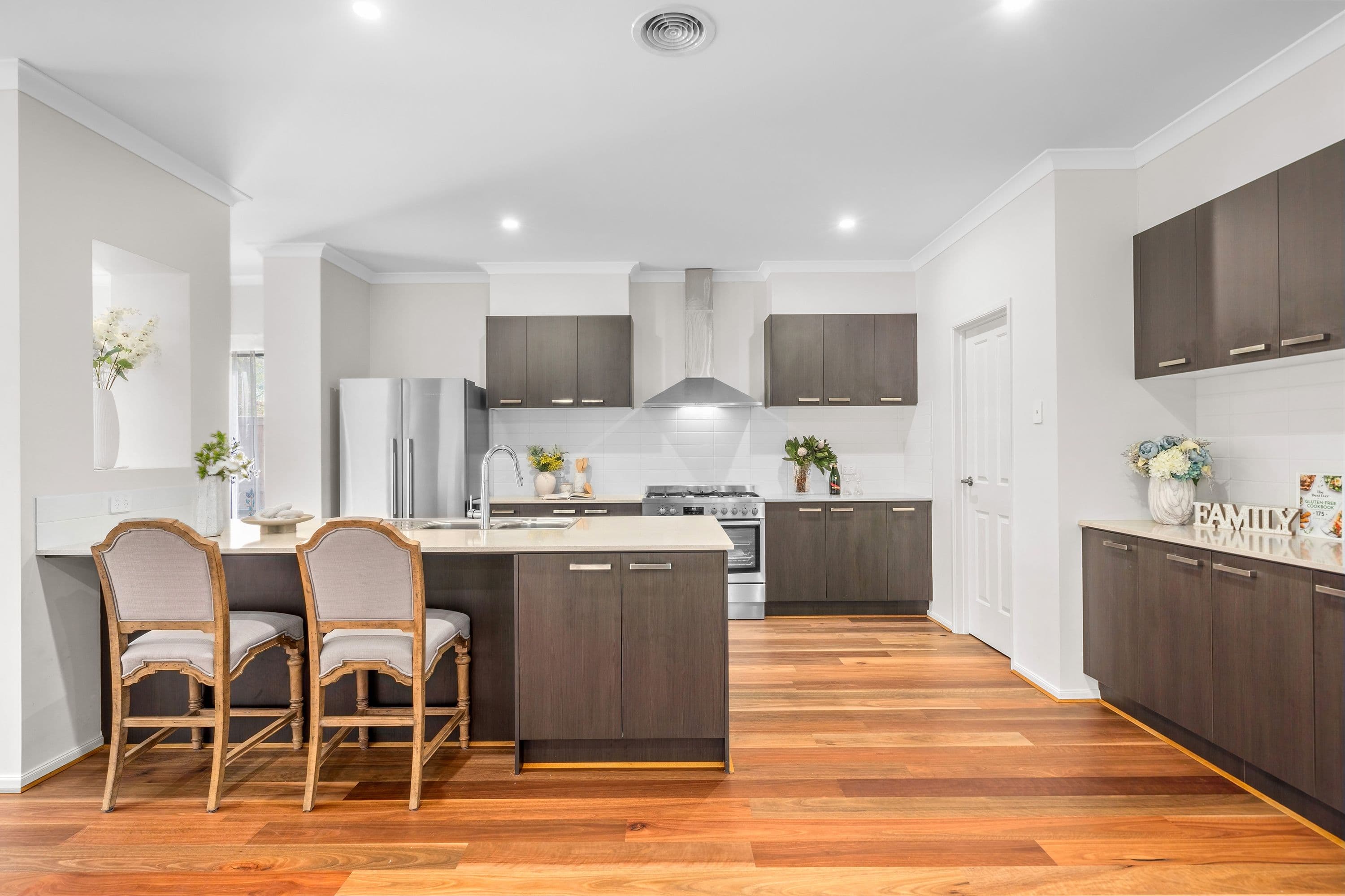 80 Harcrest Boulevard, Wantirna South VIC 3152, Wantirna South - Thumbnail 7