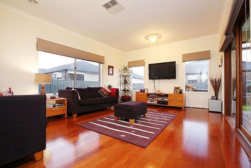 27 Langdon Drive, MERNDA VIC 3754, Mernda - Thumbnail 3