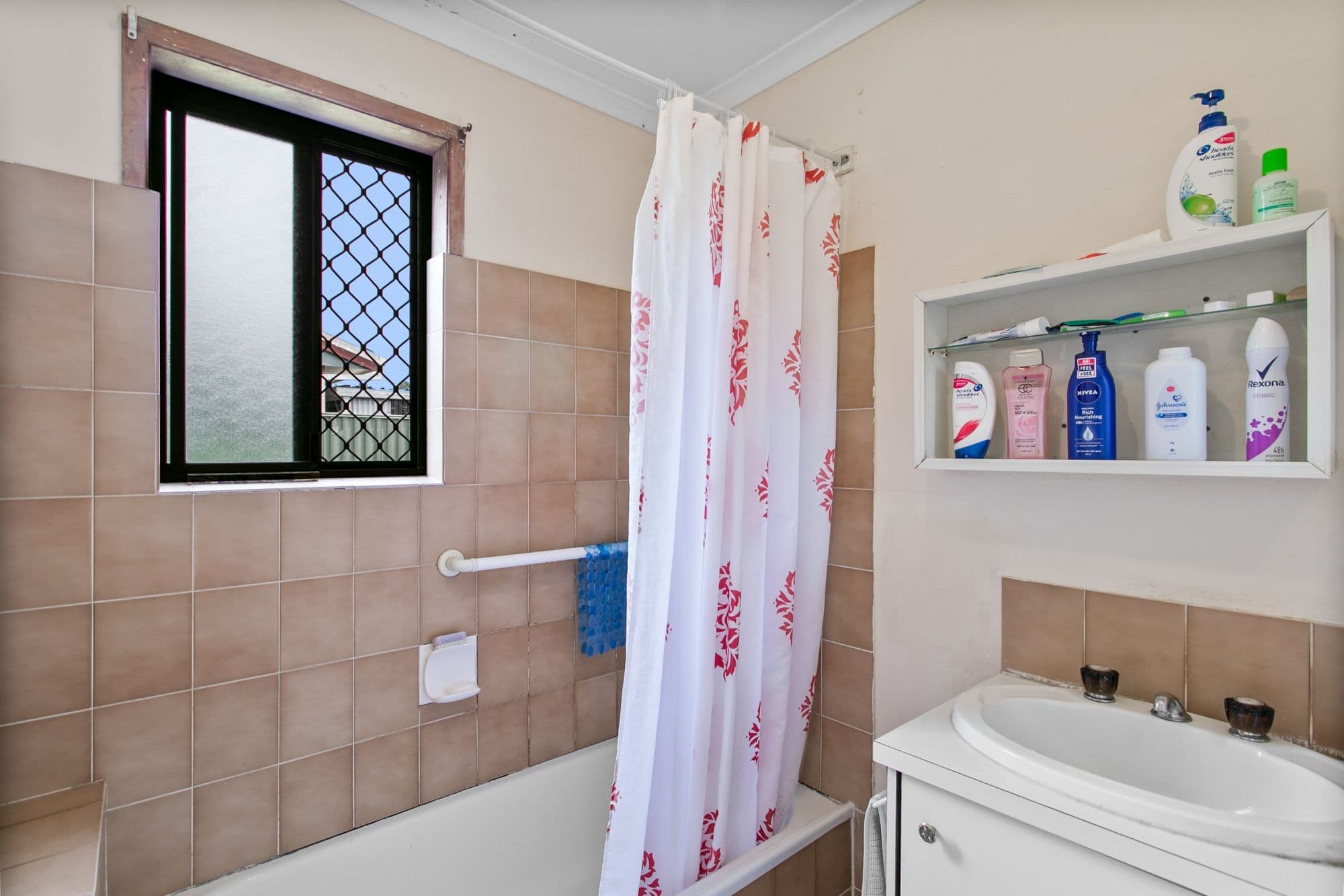 11 Bucknor Drive, Deception Bay QLD 4508, Deception Bay - Thumbnail 4