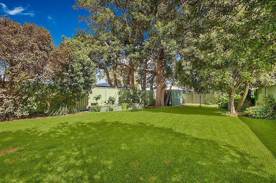 13 Rosebery Street, HEATHCOTE NSW 2233, Heathcote - Thumbnail 2
