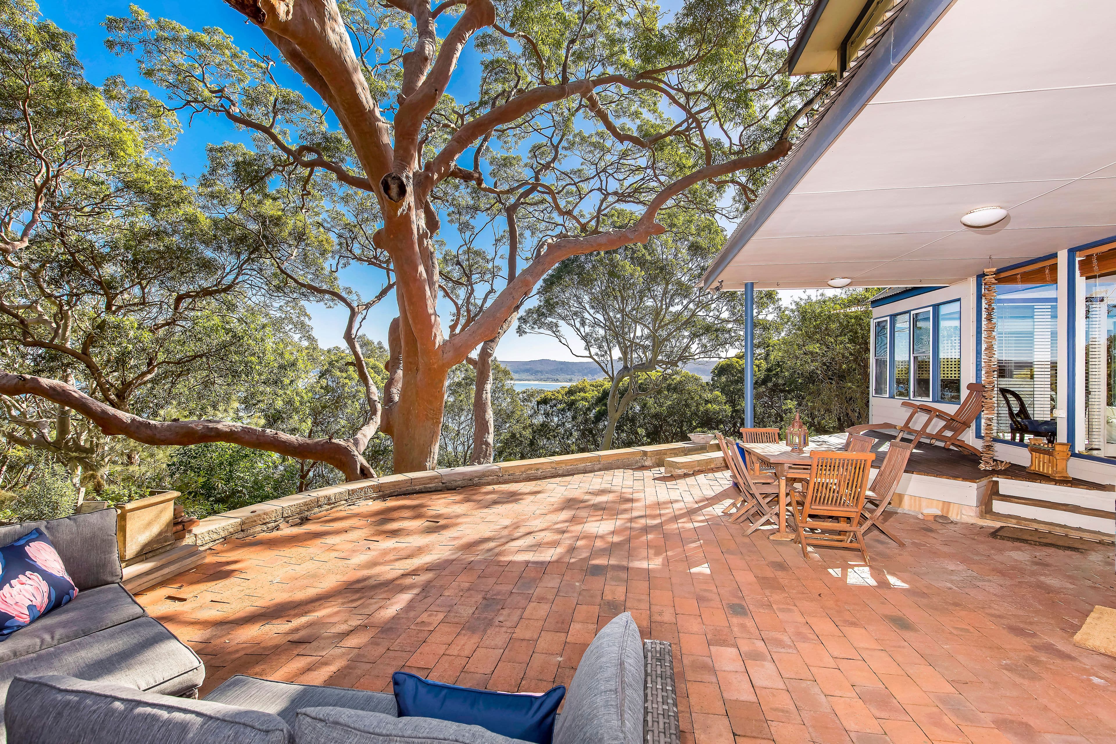 16 Annie Close, GRACEMERE, Gracemere - Thumbnail 2