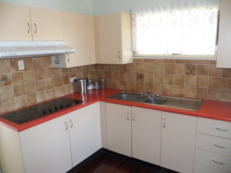 22 McCray Street, BARNEY POINT QLD 4680, Barney Point - Thumbnail 2