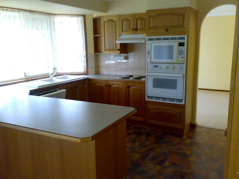 12  Mummuga Close, FLINDERS NSW 2529, Flinders - Thumbnail 2