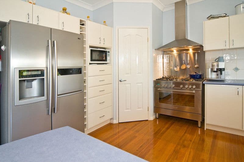5  Braemar Court, REDLAND BAY QLD 4165, Redland Bay - Thumbnail 4