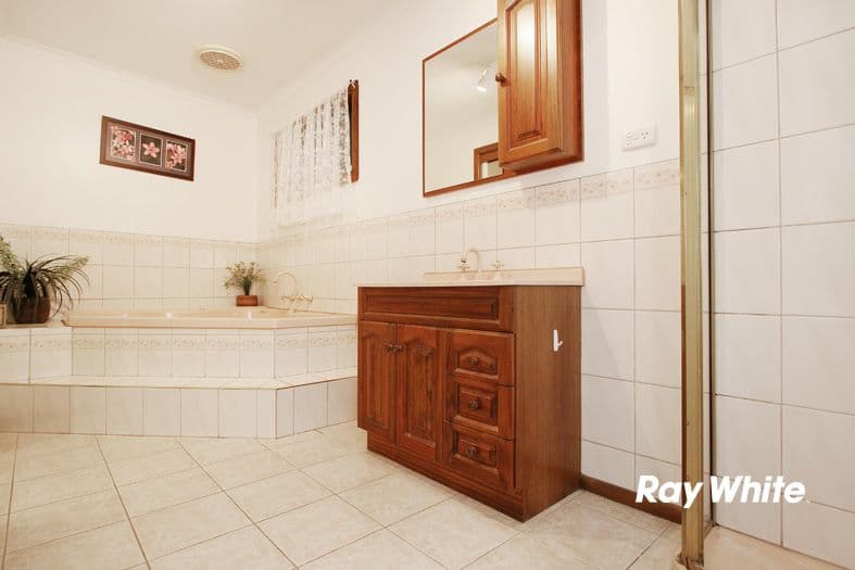 73 Cochrane Street, MITCHAM VIC 3132, Mitcham - Thumbnail 8