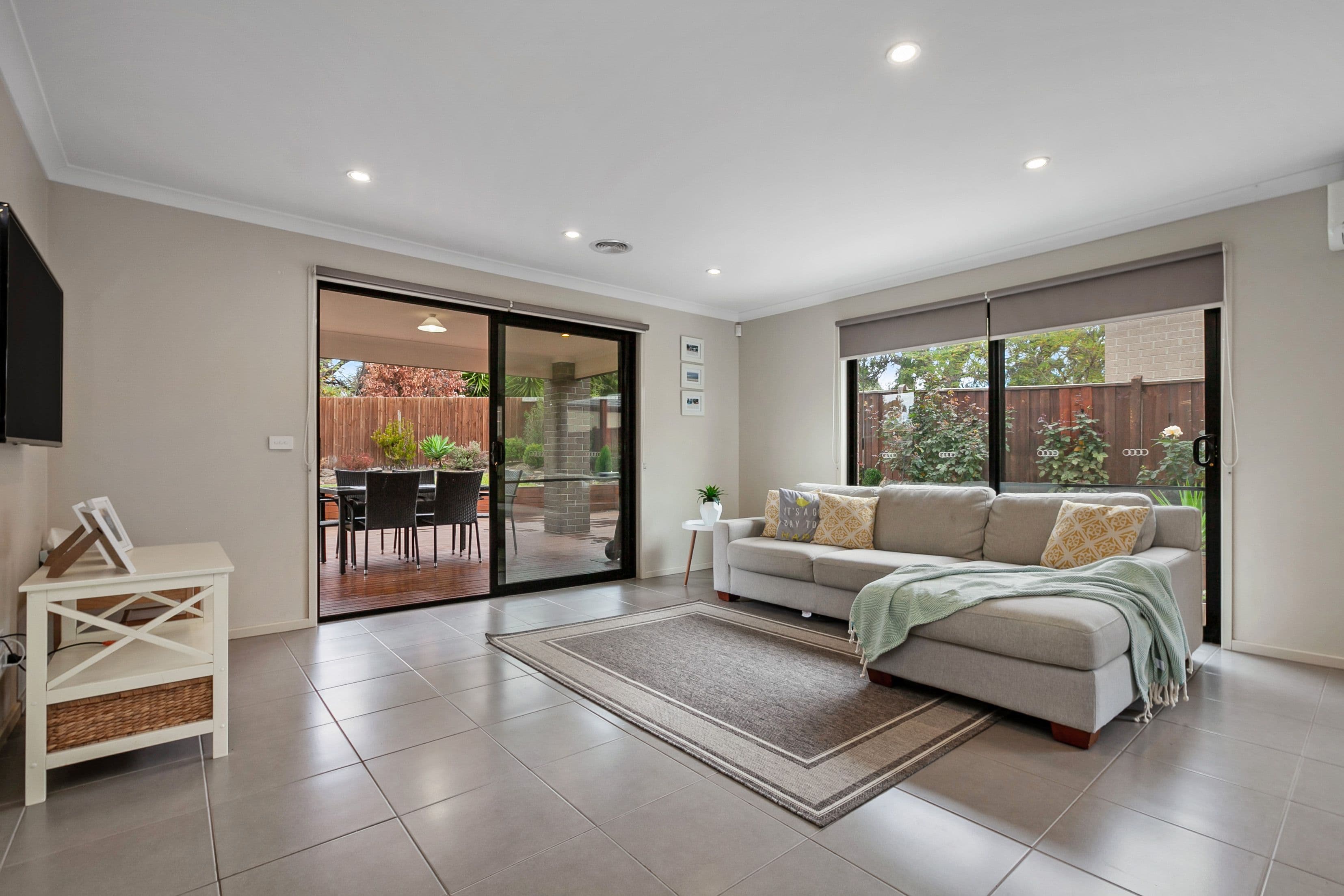 30 Tuross Crescent, South Morang VIC 3752, South Morang - Thumbnail 3