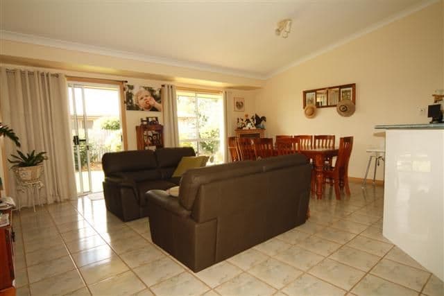 44 Kookaburra Street, DALBY QLD 4405, Dalby - Thumbnail 3