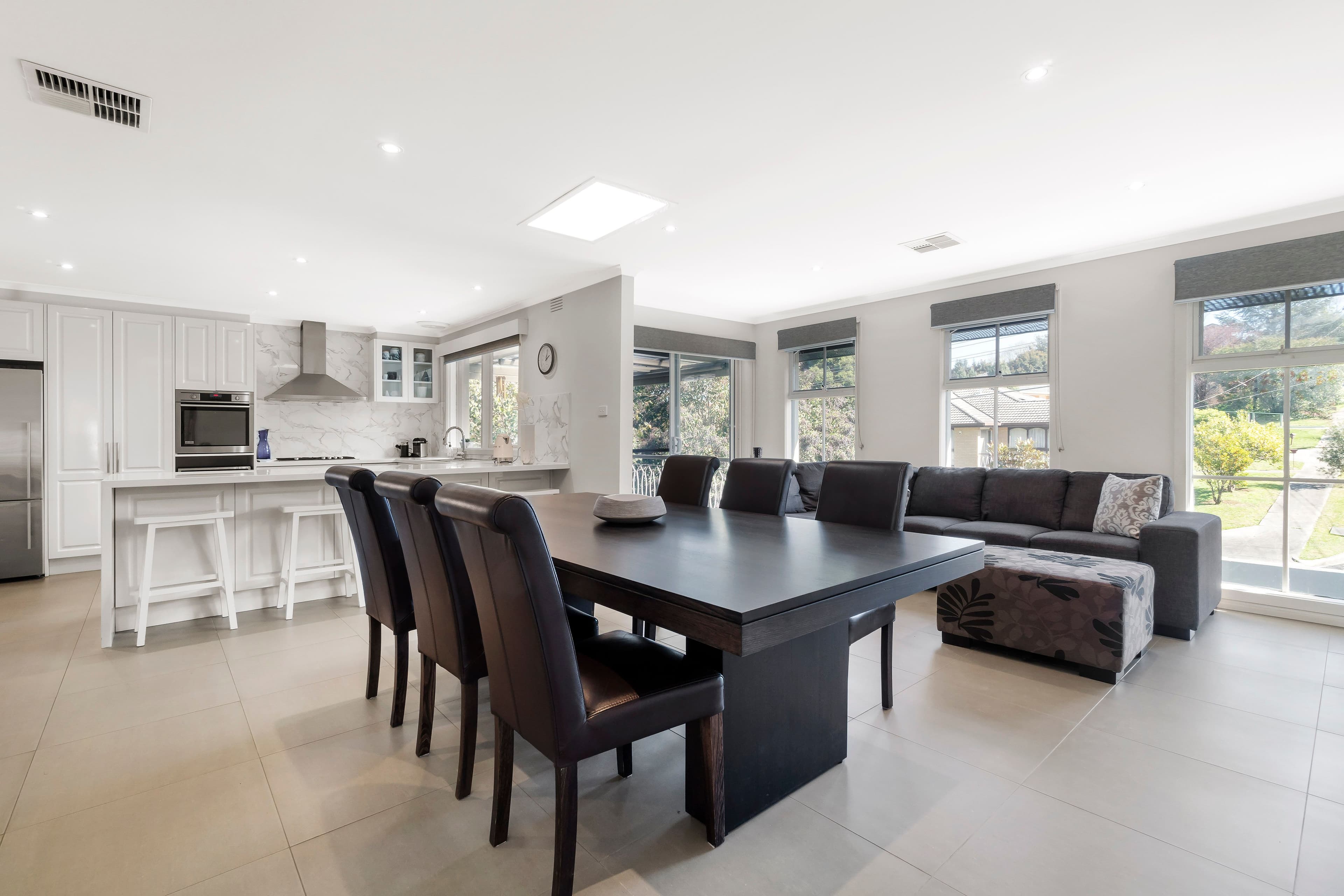 7 Denise Court, Viewbank VIC 3084, Viewbank - Thumbnail 3