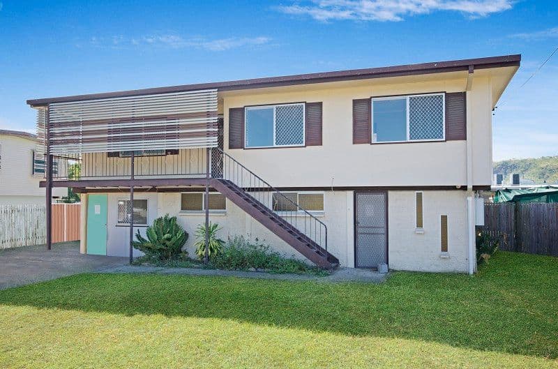 190 Upper Miles Avenue, Kelso QLD 4815, Kelso - Thumbnail 2