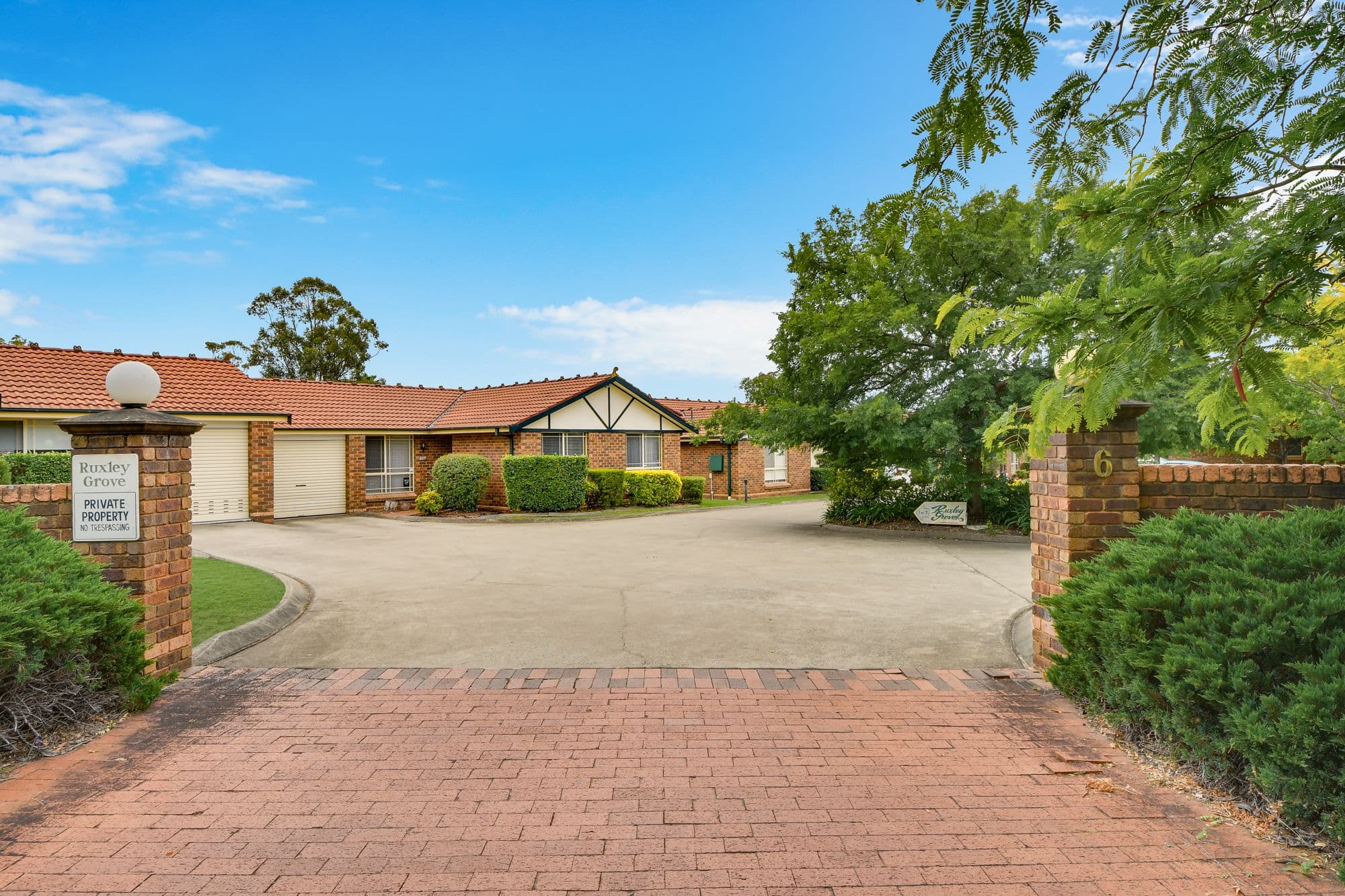 6 Michael Place, Ingleburn - Thumbnail 2