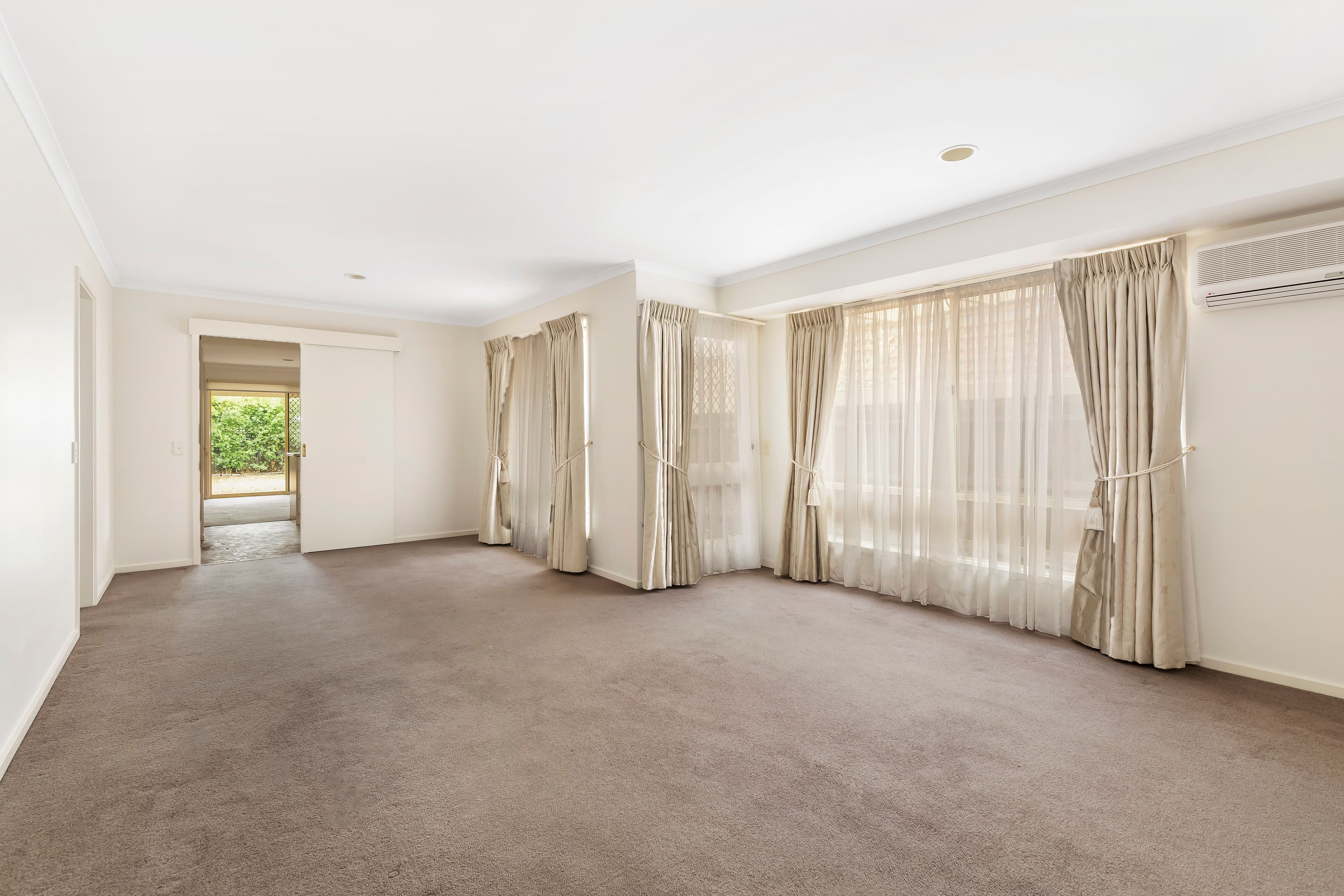 92A Ramu Parade, Heidelberg West VIC 3081, Heidelberg West - Thumbnail 4
