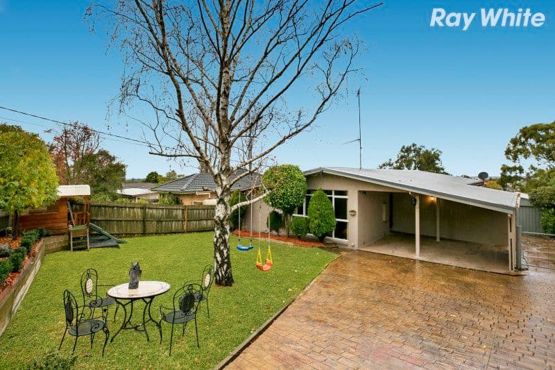 4 Gardenia Street, Pakenham VIC 3810, Pakenham - Thumbnail 2