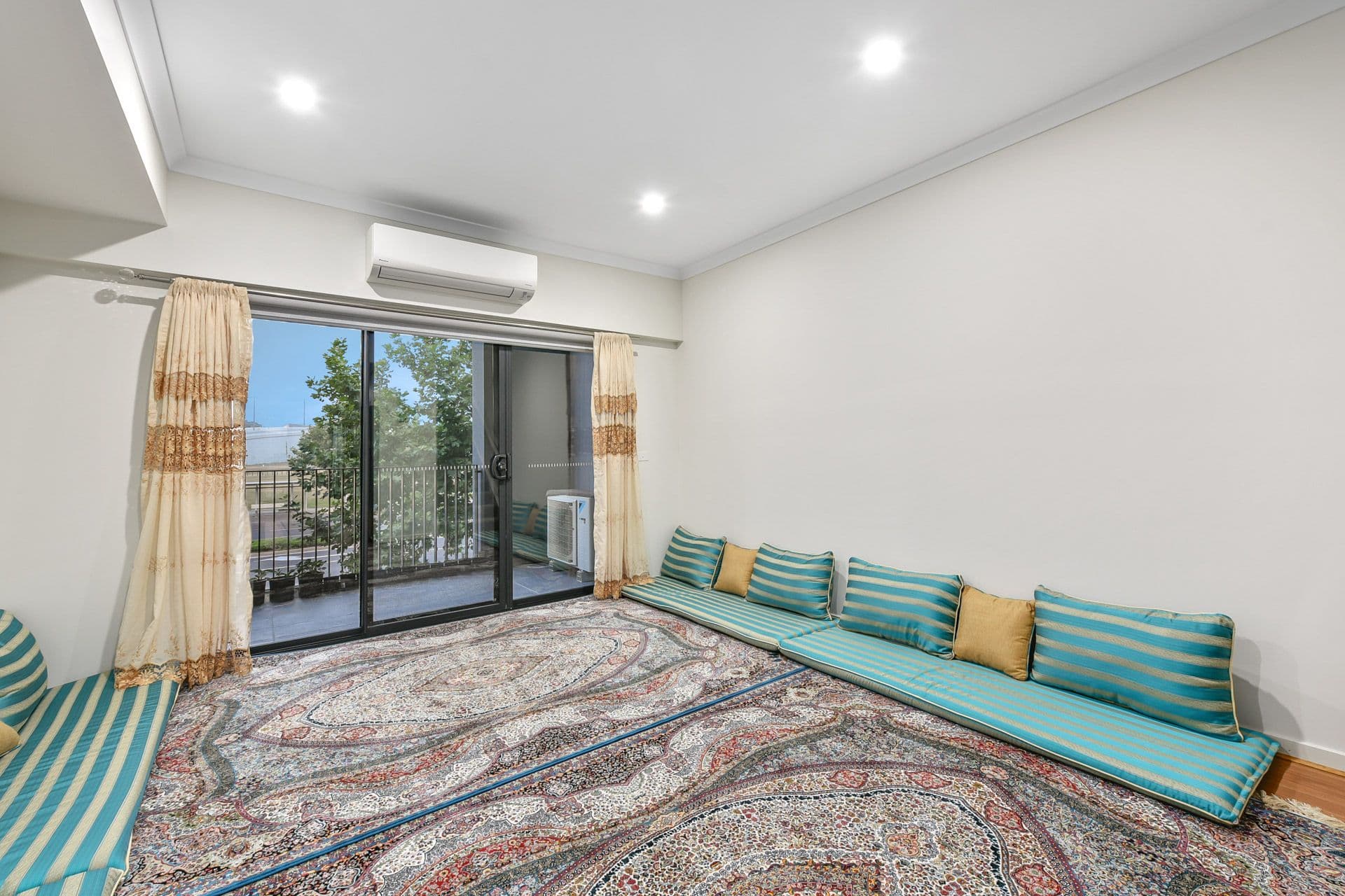 68 Cheltenham Road, Dandenong VIC 3175, Dandenong - Thumbnail 3
