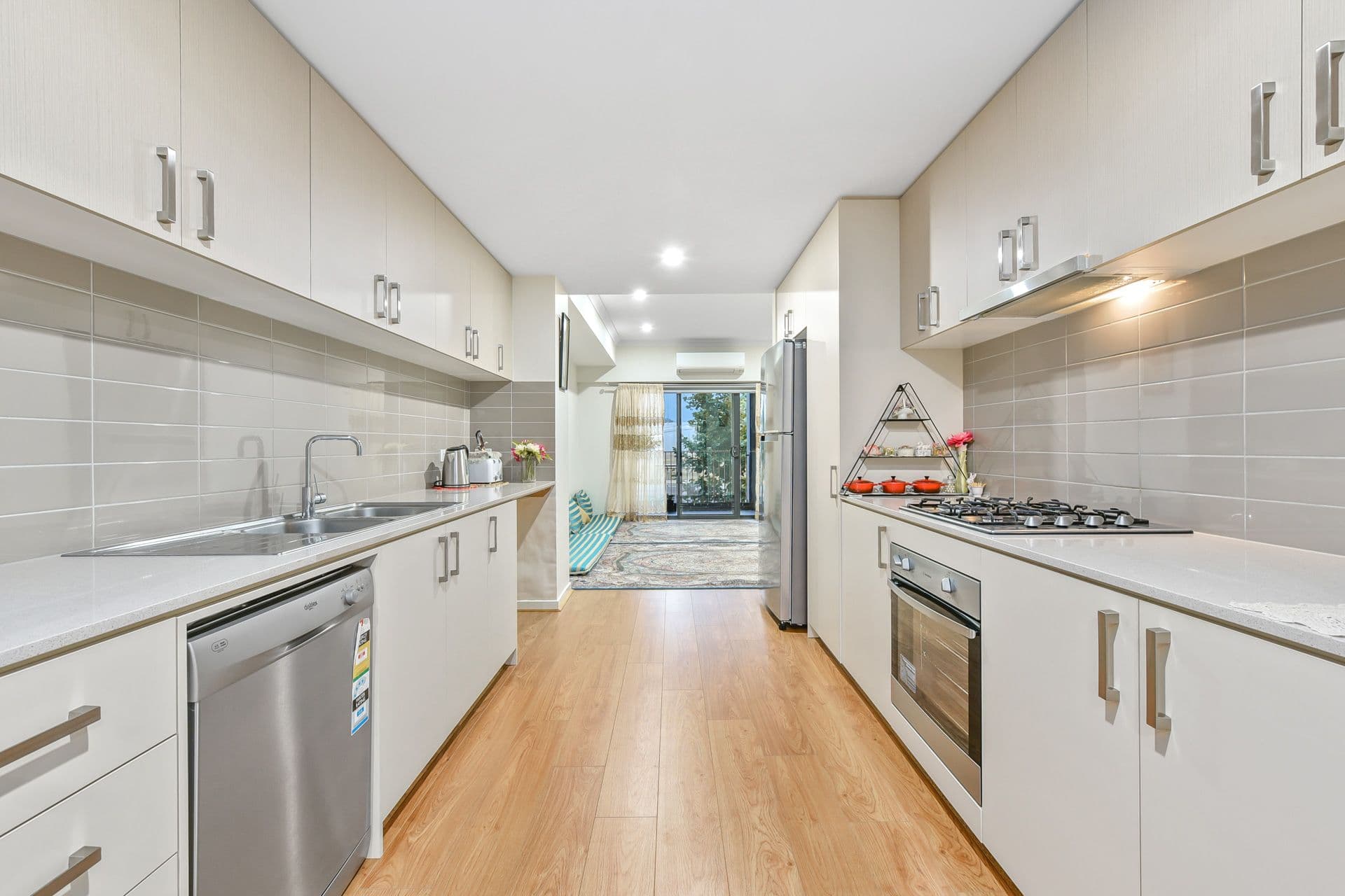 68 Cheltenham Road, Dandenong VIC 3175, Dandenong - Thumbnail 4