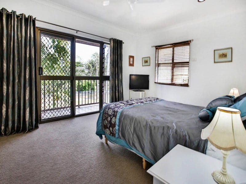 22 Halloran Street, Rosslea QLD 4812, Rosslea - Thumbnail 6