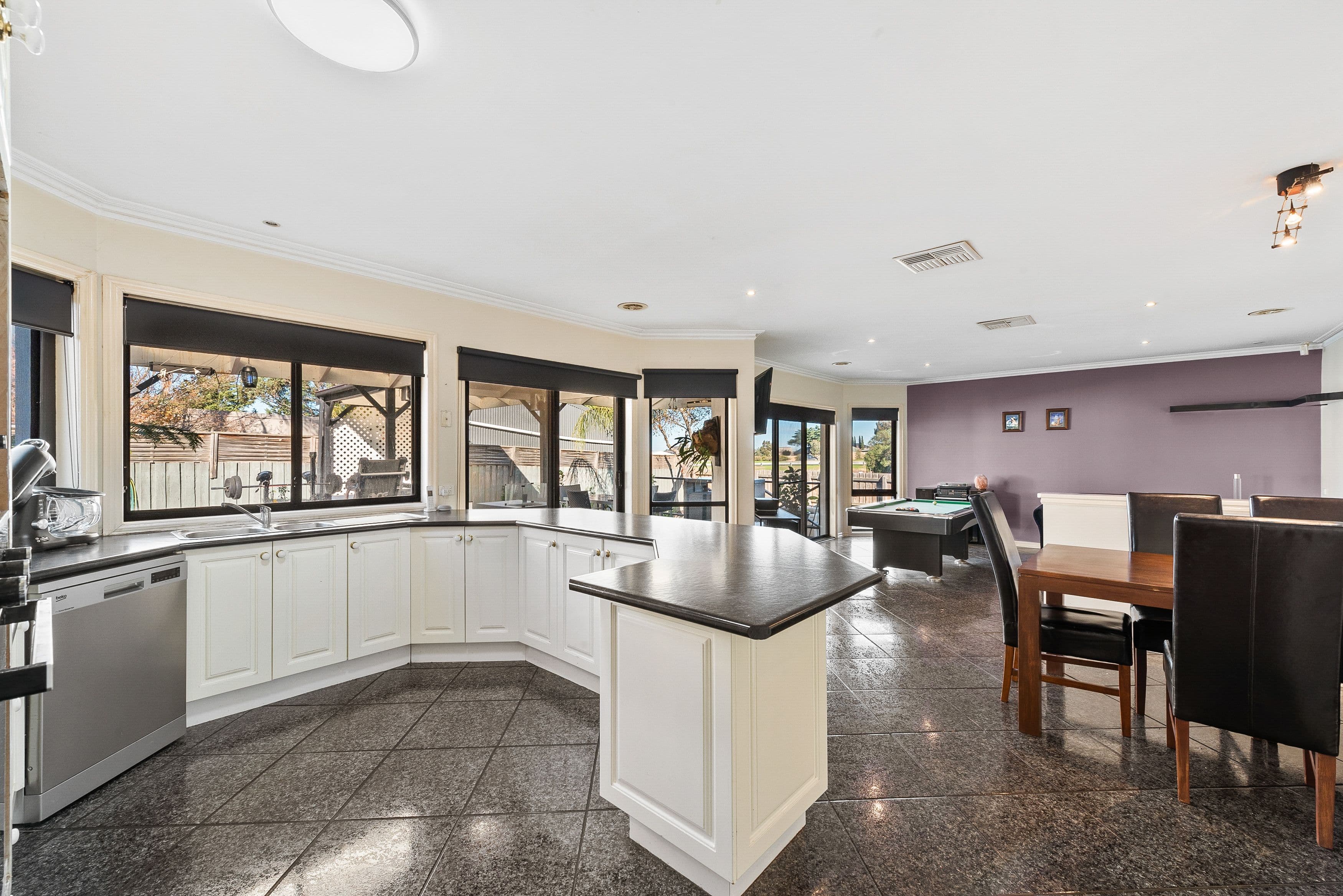 49 Bellevue Boulevard, Hillside VIC 3037, Hillside - Thumbnail 4