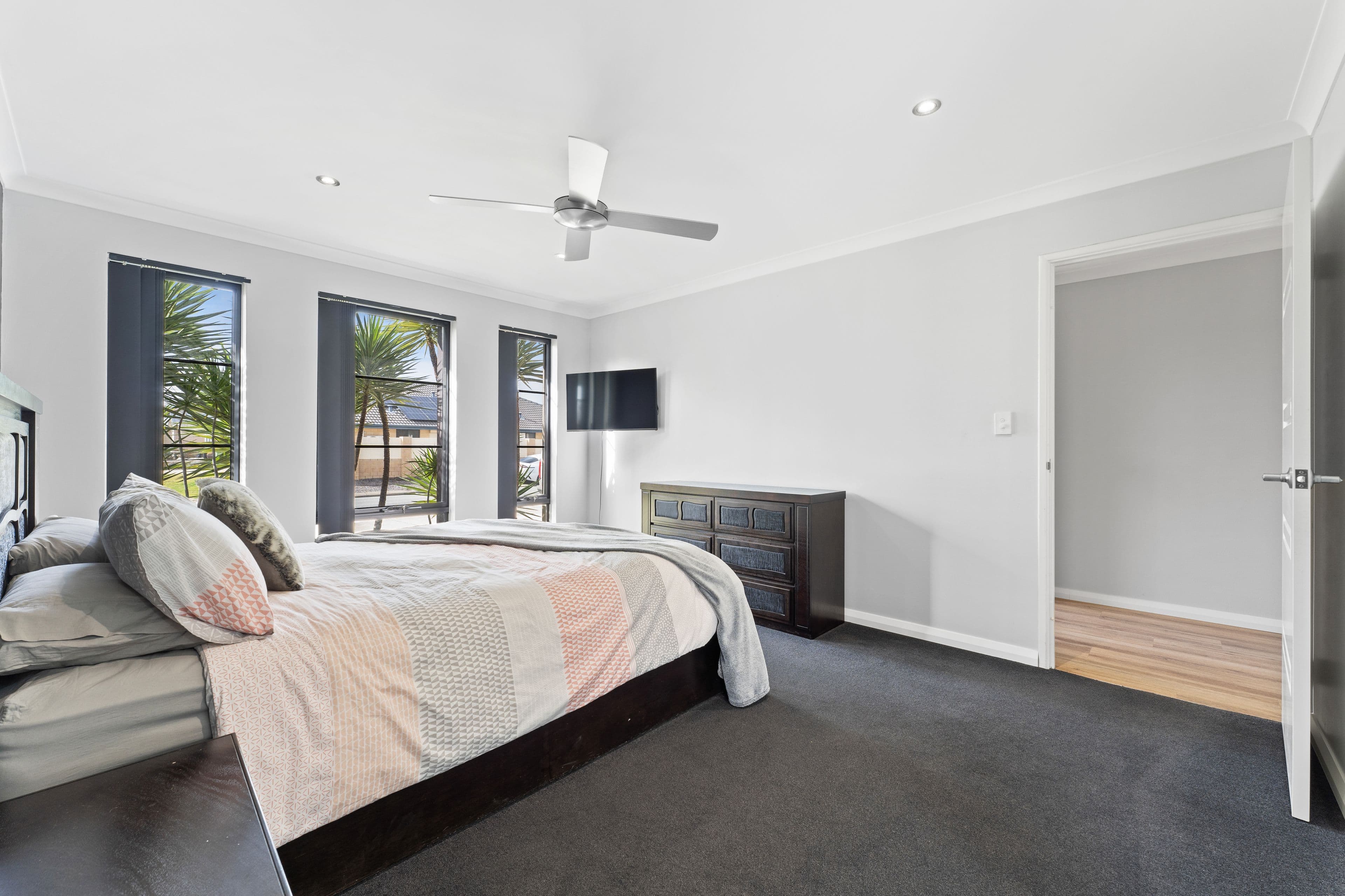 86 Makybe Drive, Baldivis WA 6171, Baldivis - Thumbnail 5